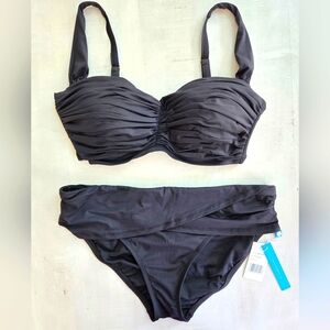 Elegant Black Women's Swimwear Set